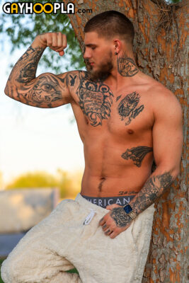 handsome straight rugged muscle tattoed jock Mac Lawler from GayHoopla